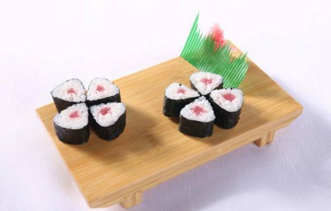 好吃的火腿小卷寿司图片